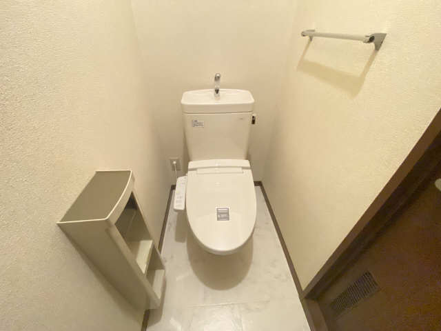 Ａｍｏｕｒ 1階 WC