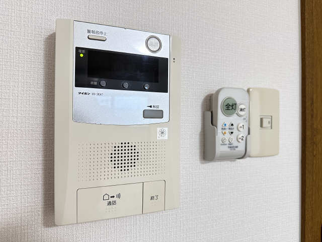 インターホン