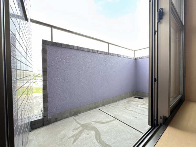 サービスバルコニー