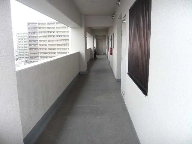 6階共用廊下