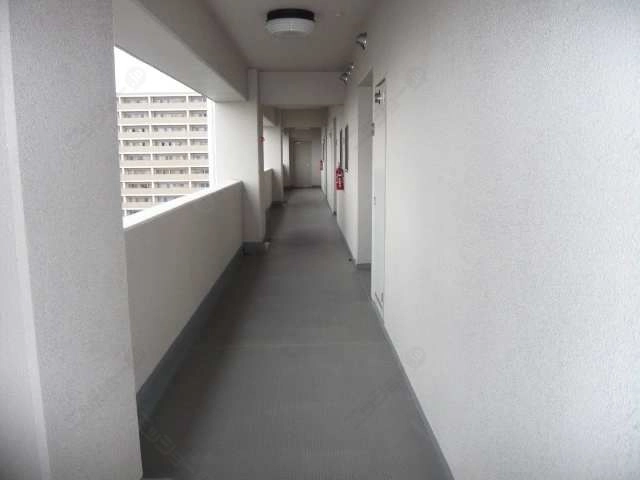 7階共用廊下