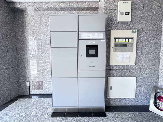 宅配ボックス