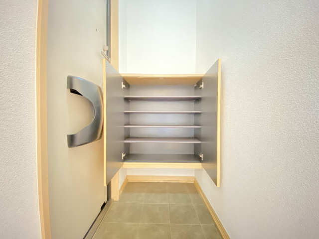 シューズBOX