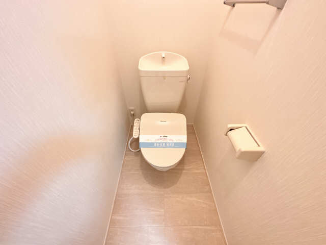 ヴィルヌーブ田県 1階 WC