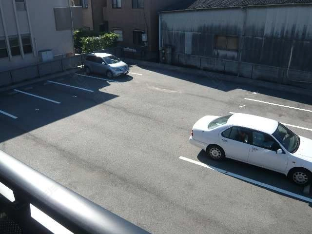 駐車場(Ⅰ棟側