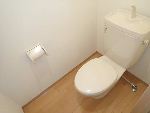 サン・ｆｒｉｅｎｄｓ掛割 2階 WC