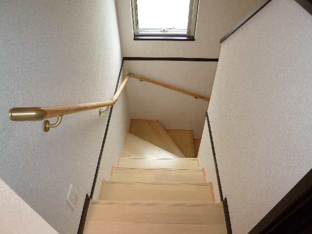 ソフィア石田Ｅ棟  階段