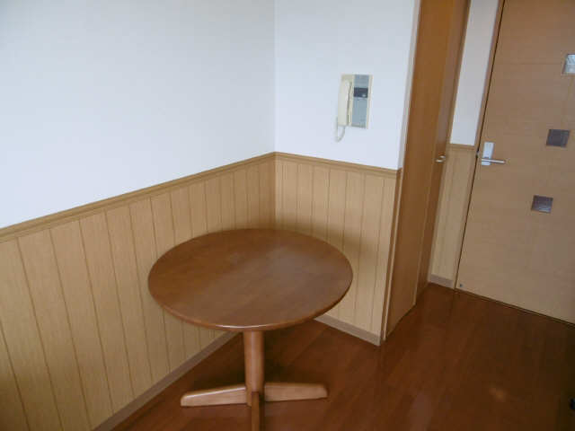 テーブル