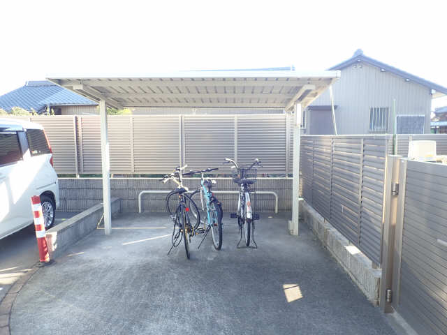 駐輪場