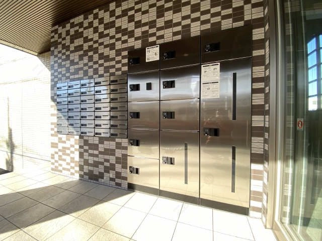 集合ポスト宅配ボックス