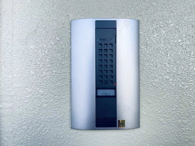 インターホン