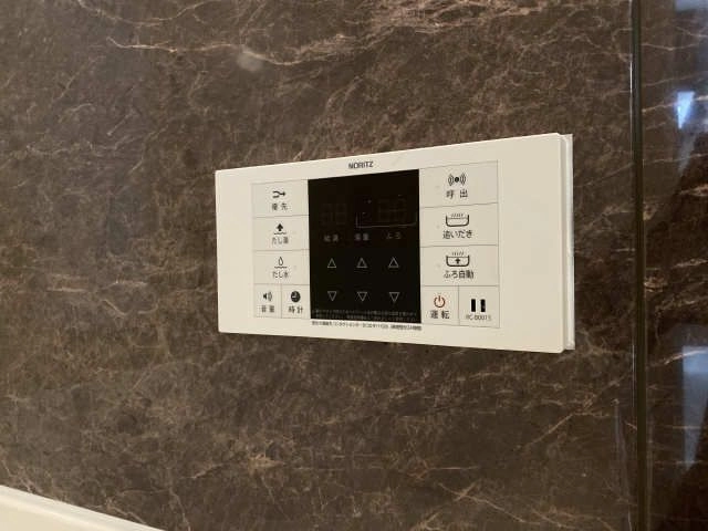 給湯操作パネル