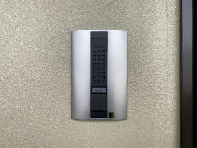 インターホン