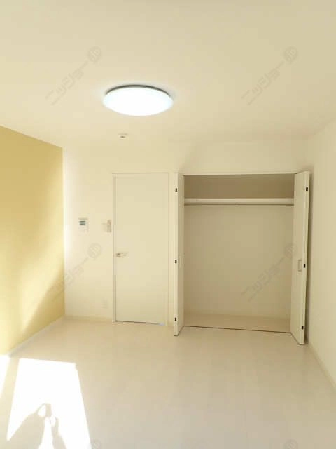 同型モデル