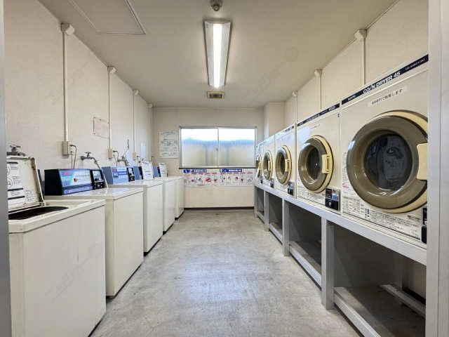 コインランドリー