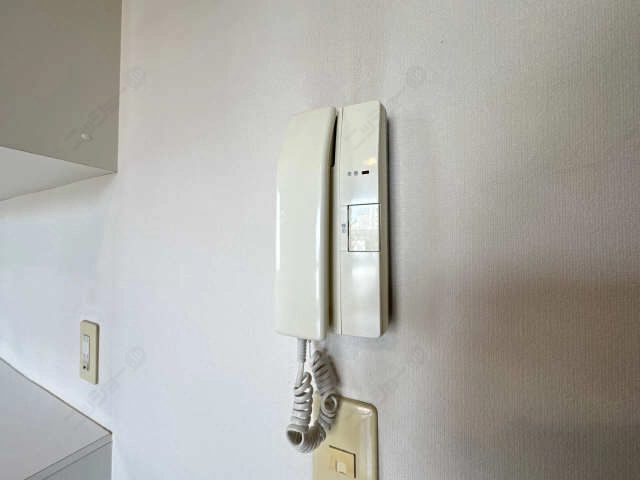 インターホン