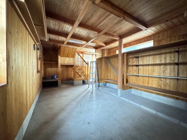 ガレージ＆離れ