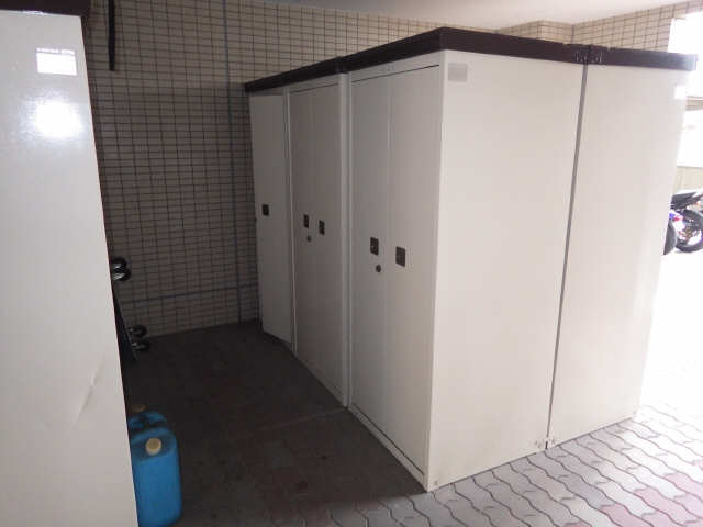 倉庫