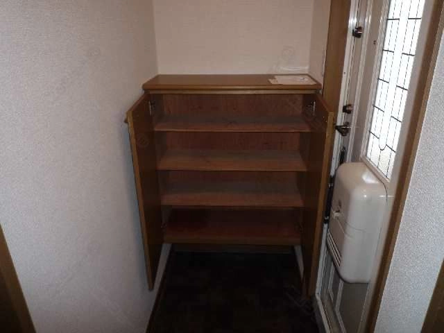 シューズボックス