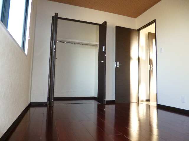 室内1