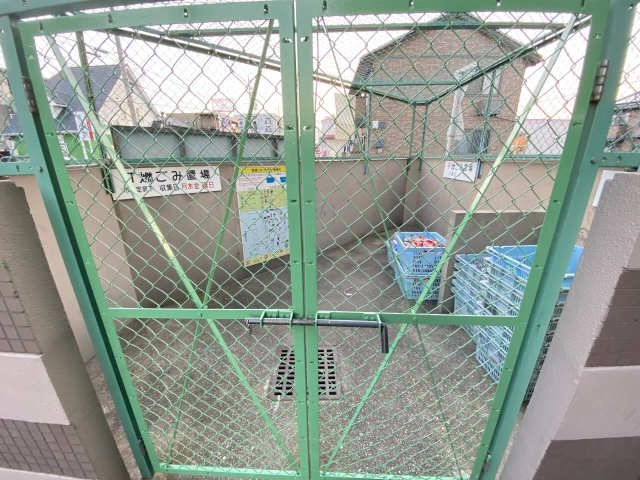 ゴミステーション