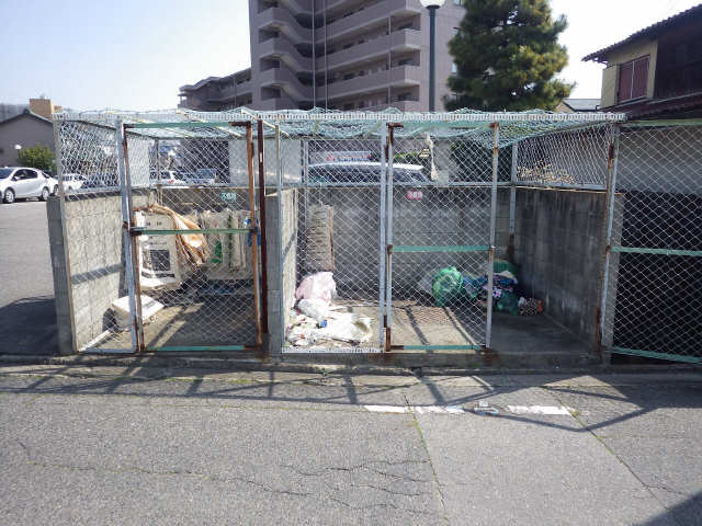 ゴミステーション