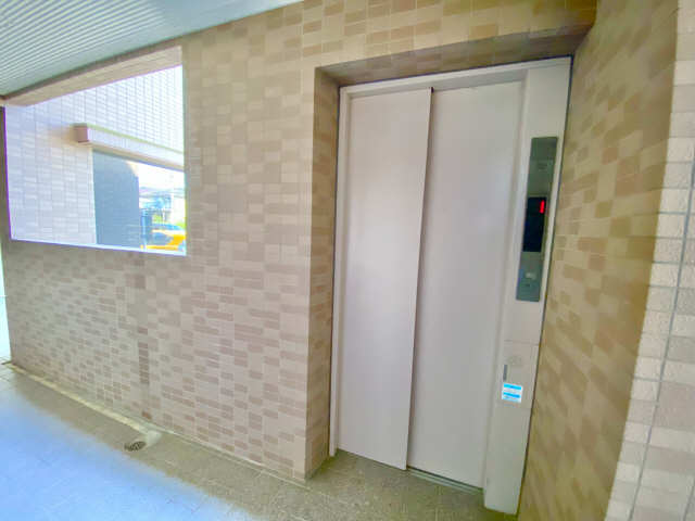 エレベーター