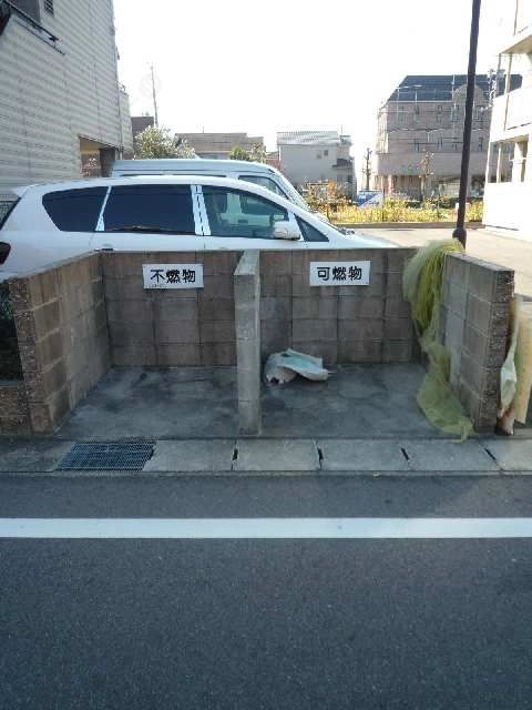 ゴミステーション