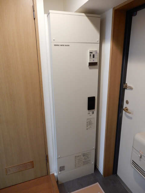 電気温水器