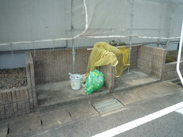 ゴミ捨て場