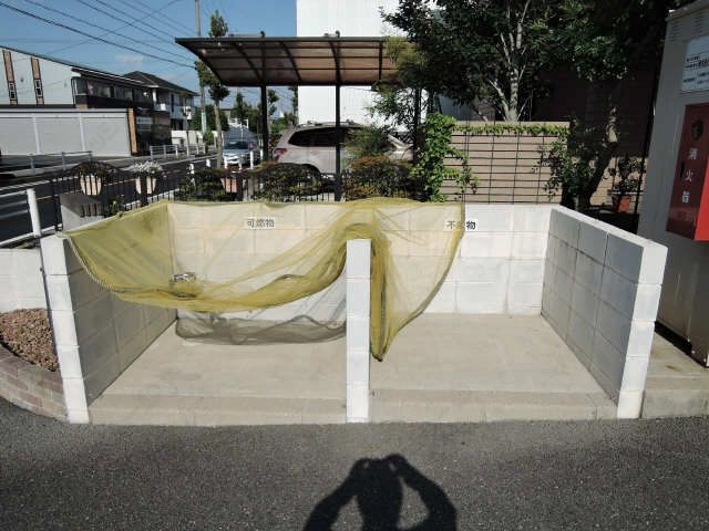 ゴミステーション
