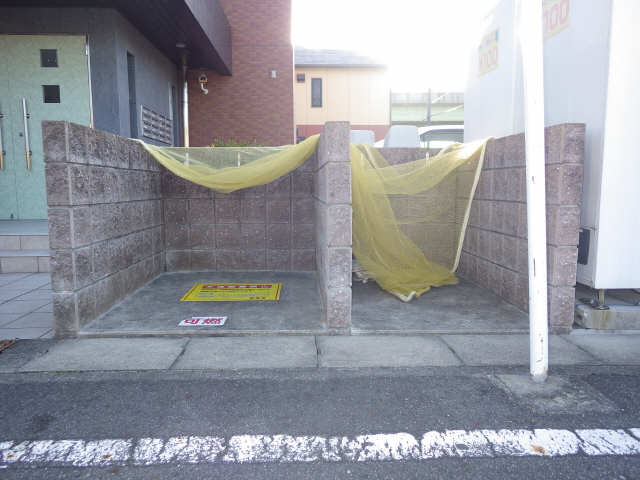 ゴミステーション