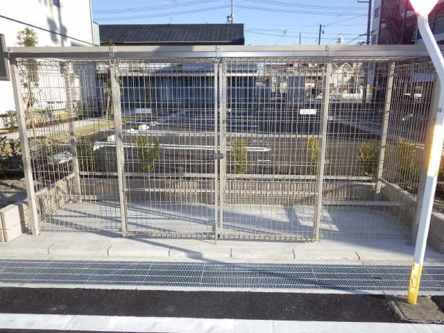 ゴミステーション