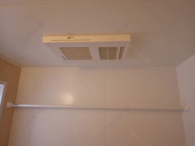 浴室暖房乾燥機