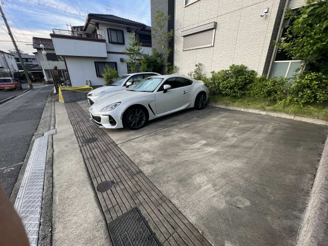 敷地内ゴミ置場