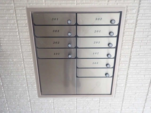 宅配ボックス