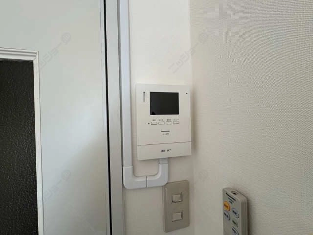 モニター付きインターホン