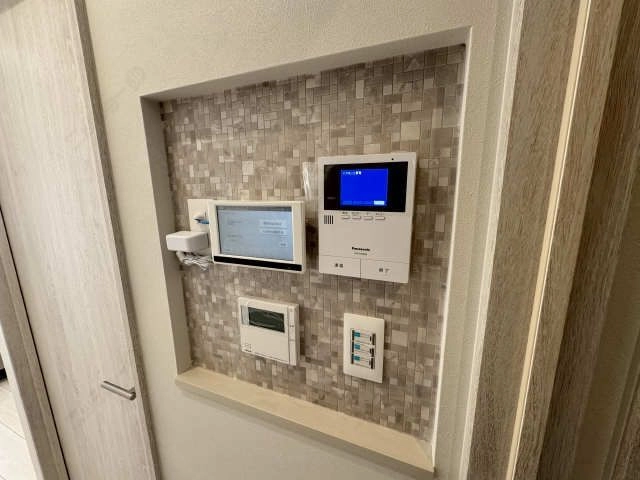 モニター付きインターホン