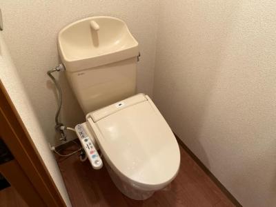 フィオーレ小垣江 2階 WC
