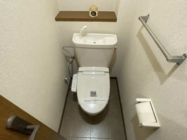 オリンピアトヨタ 2階 WC