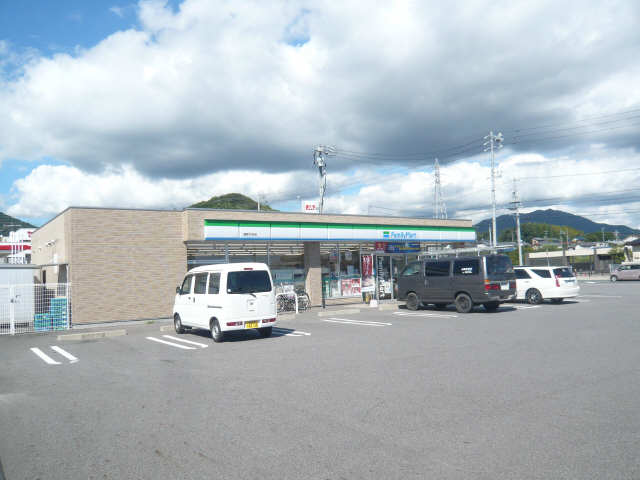 ファミリーマート