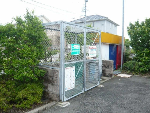 ゴミステーション