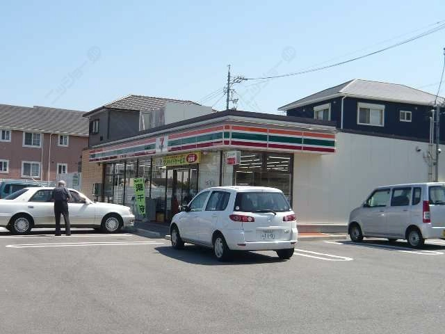 セブンイレブン形原店