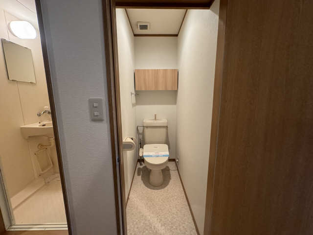 WC