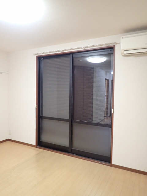 シャッター雨戸