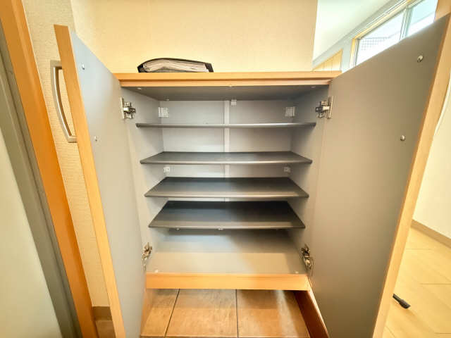 シューズBOX