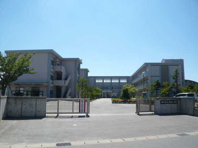福岡小学校