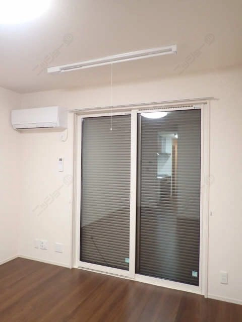 シャッター雨戸