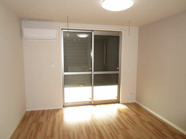 電動シャッター式雨戸