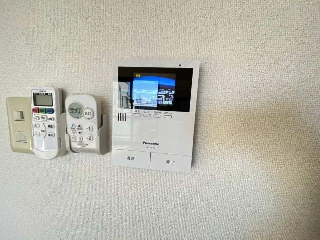 モニター付きインターホン
